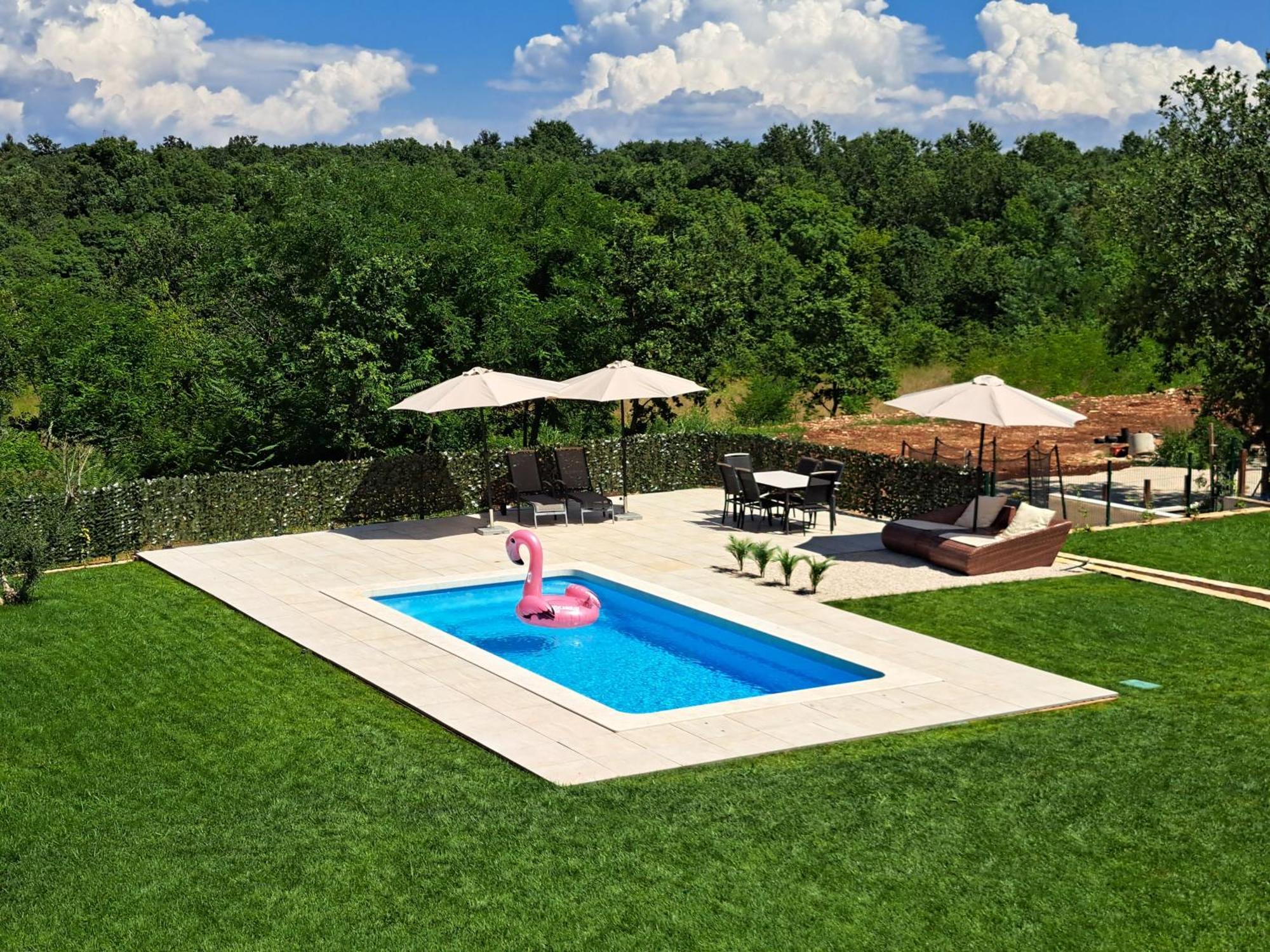 Apartments Villa Sotlar With Pool Умаг Екстер'єр фото